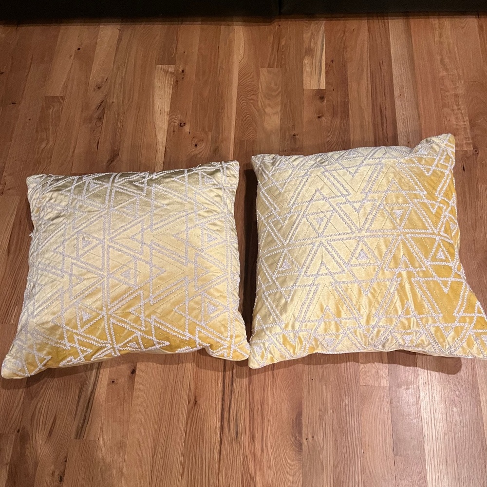 EUC, 2 each 18x20" pillows yellow with white and silver threading
